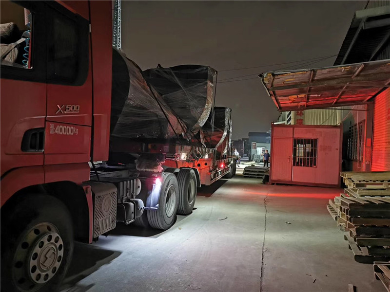 最后一車裝大型風機